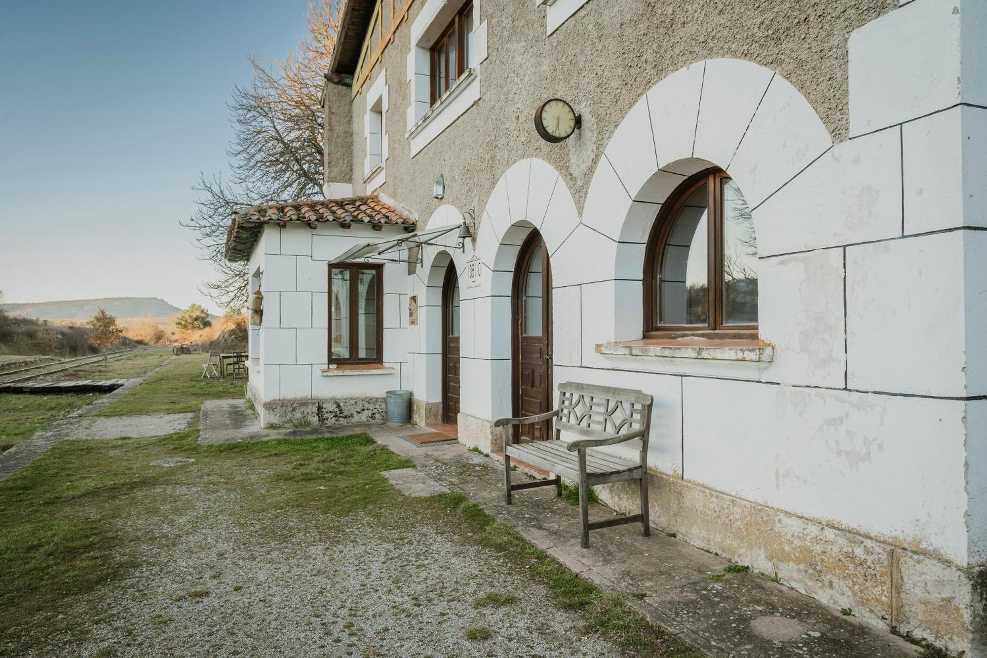 La Estacion De Rabanera Guest House Rabanera del Pinar Exterior photo